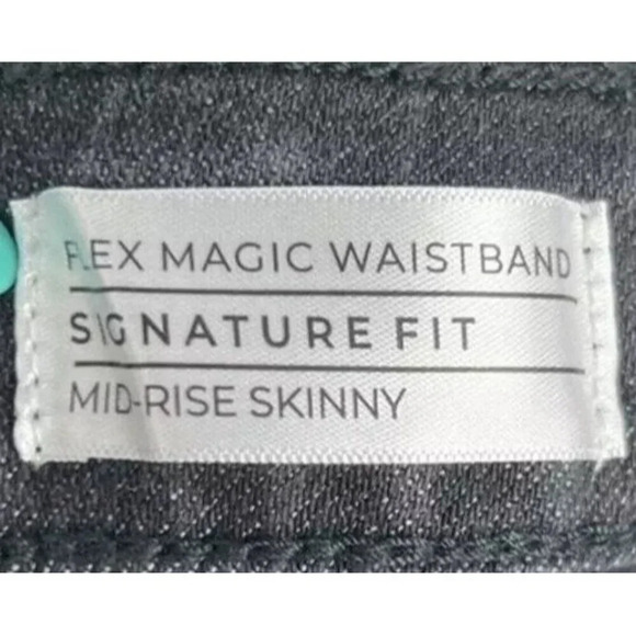 NWT Lane Bryant Signature Fit Slim Straight Jeans Gold Foil Side Stripe Plus 24 - Picture 7 of 10